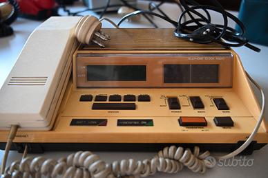 Telefono radiosveglia vintage