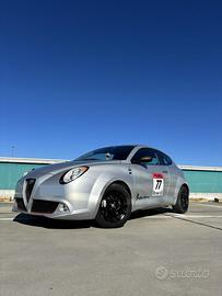 Alfa Romeo Mito 1.4 tb Distinctive Premium 155cv