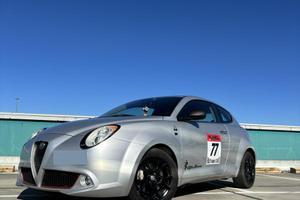 Alfa Romeo Mito 1.4 tb Distinctive Premium 155cv