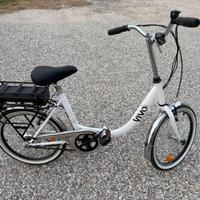 Bici Elettrica E-bike Pieghevole Mai usata