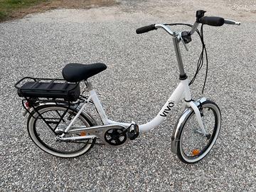 Bici Elettrica E-bike Pieghevole Mai usata