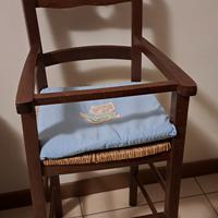 Seggiolone in legno impagliato