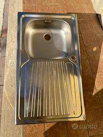 Lavello in acciaio inox