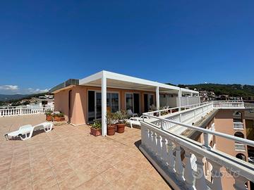 Vivere sul mare. Attico super panoramico