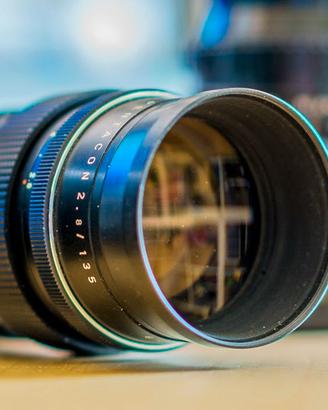 Lente vintage Pentacon 135mm F2.8 attacco Exa