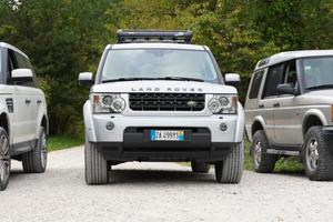 Land Rover Discovery 4
