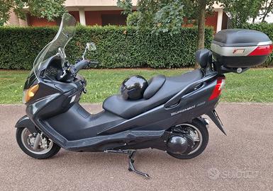 Suzuki Burgman 400