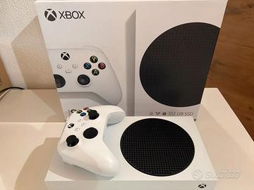 Xbox Series S 512 GB con controller
