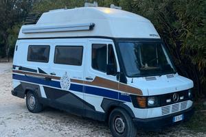 Mercedes Westfalia Camper Van