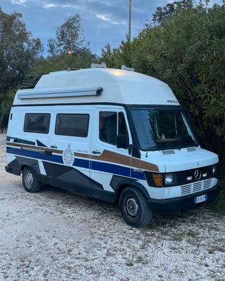 Mercedes Westfalia Camper Van