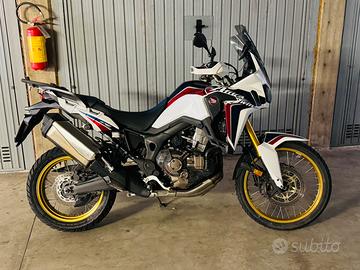 Honda Africa Twin 1000 DCT 2017 - Perfetta