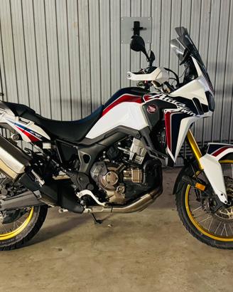 Honda Africa Twin 1000 DCT 2017 - Perfetta