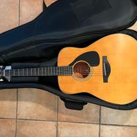 Chitarra acustica Yamaha FG3