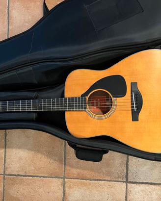 Chitarra acustica Yamaha FG3