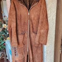 Montone Lungo Scamosciato con Zip e Cappuccio