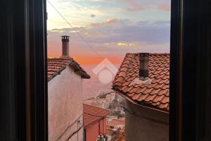 2 LOCALI A ROCCA DI PAPA