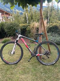 Cube c68 carbon teamlime