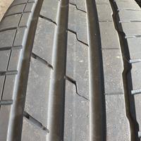 Pneumatici Run Flat da 19" come nuovi