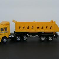 Modellino camion Welly Benz 2448 giallo #9221