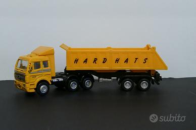 Modellino camion Welly Benz 2448 giallo #9221