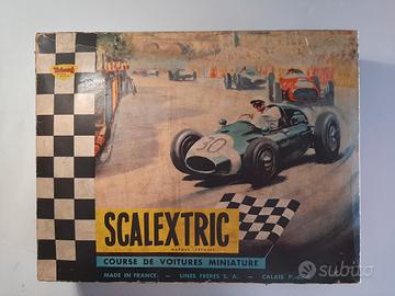 piccola Pista Scalextric 40pz con scatola