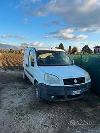 FIAT DOBLÒ BENZINA/ METANO DEL 2009