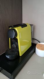 Macchina caffè "Essenza mini" Nespresso