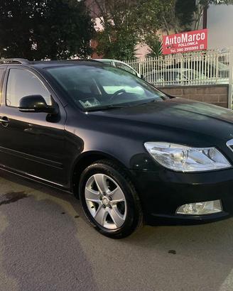 SKODA - Octavia - 1.6 Elegance GPLine