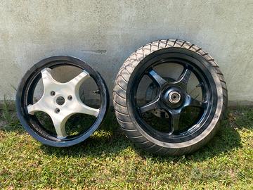 Coppia cerchioni aerox