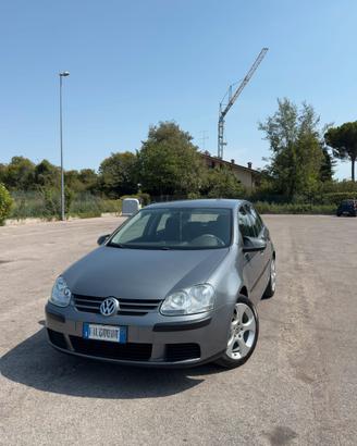 Golf V 1.6 FSI