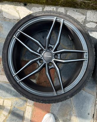 Cerchi 19 Veeman + Gomme pirelli estive + distanz