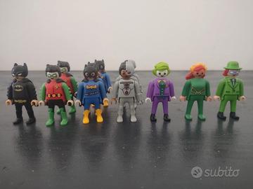 Supereroi Playmobile DC ovetti Kinder 