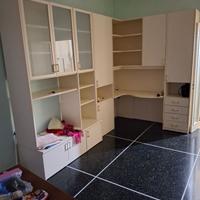 Mobile componibile in buone condizioni