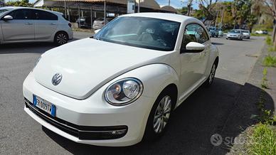 Volkswagen Maggiolino 1.6 TDI Design