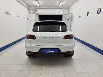 Macan S 2018 fanali e portellone posteriori