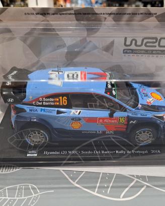 Hyundai i20 WRC 2018 1:24.