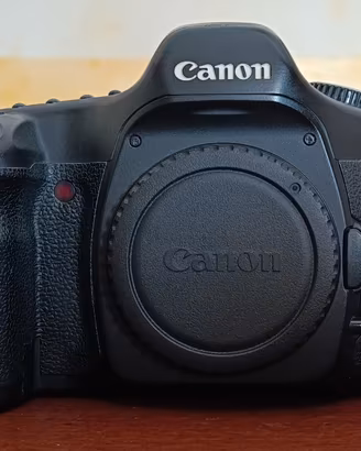 Canon EOS 5D  "Classic" FULL FRAME