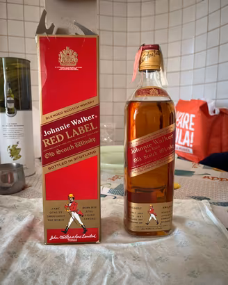 Old vintage Wisky johnnie walker