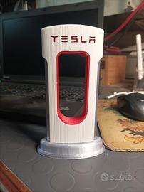 gadget stazione ricarica tesla