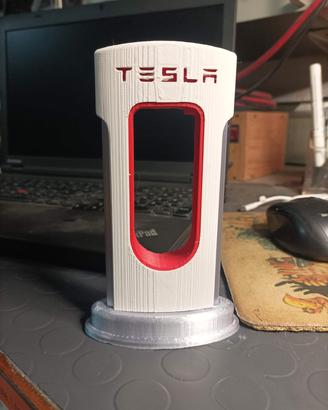 gadget stazione ricarica tesla