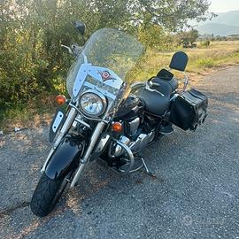 Moto Kawasaki VN 900