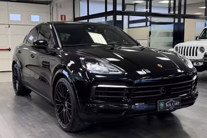Porsche Cayenne Coupe e-hybrid Platinum Edition