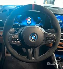 Volante originale BMW in alcantara