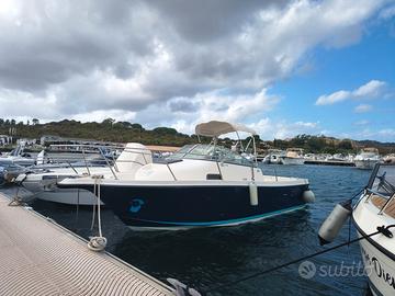 barca Trophy2052 anno 2002 entrofuoribordo diesel 