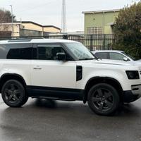 Defender 3.0 I6 D250 HSE Mild Hybrid air sosp.