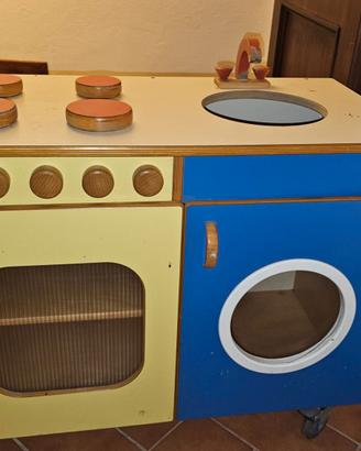 cucina gioco bimba con fuochi e forno