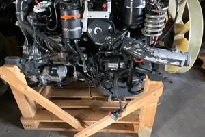 Motore F2CFE611 330 cv CURSOR 9 Euro 6 STRALIS