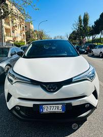 Toyota CH-R Dynamic