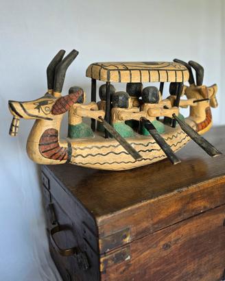 Modello antica barca funeraria Egizia