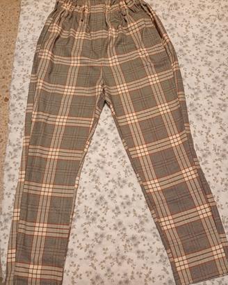 pantaloni dritti da donna elasticizzati 